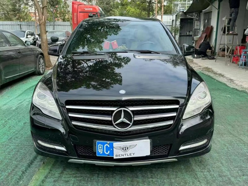 广州12年奔驰R1