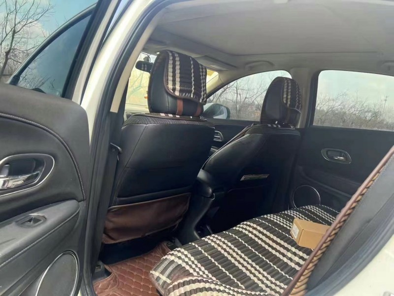 济宁15年本田缤智8