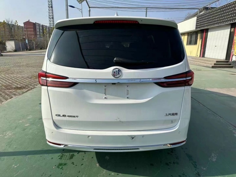 济宁21年别克GL87