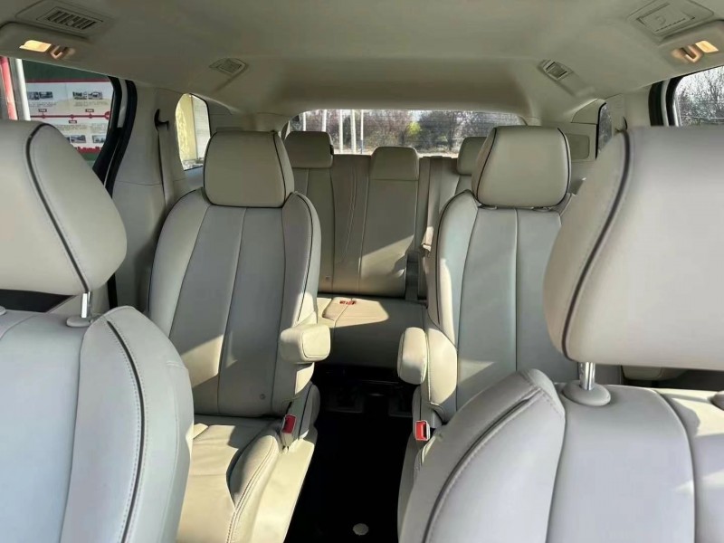 济宁21年别克GL89