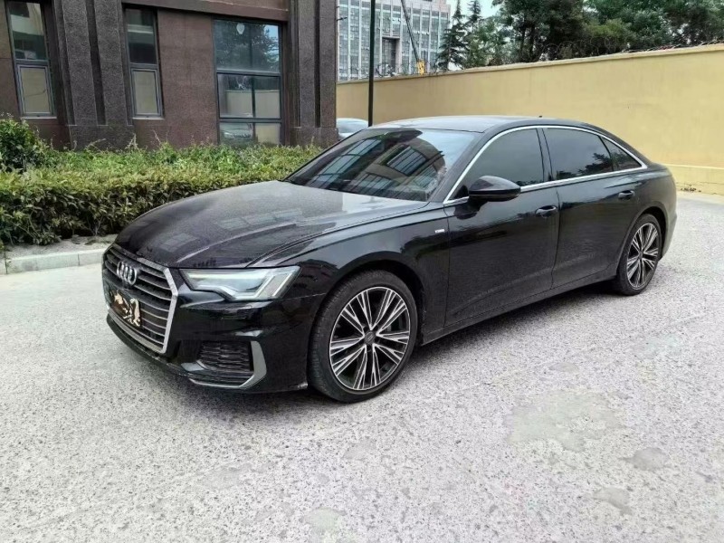 济宁21年奥迪A6L2
