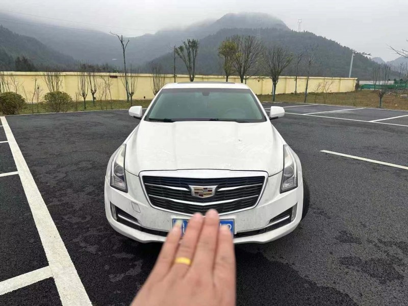 青岛16年凯迪拉克ATS1