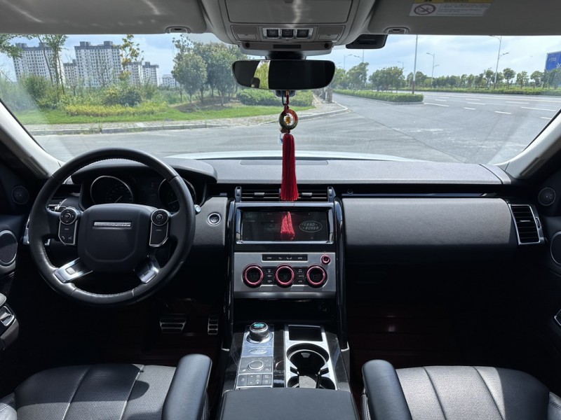 盐城18年路虎发现6