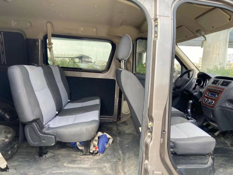 广州21年长安汽车睿行8