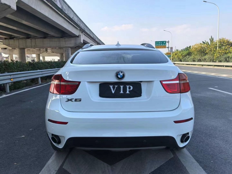 广州12年宝马X65