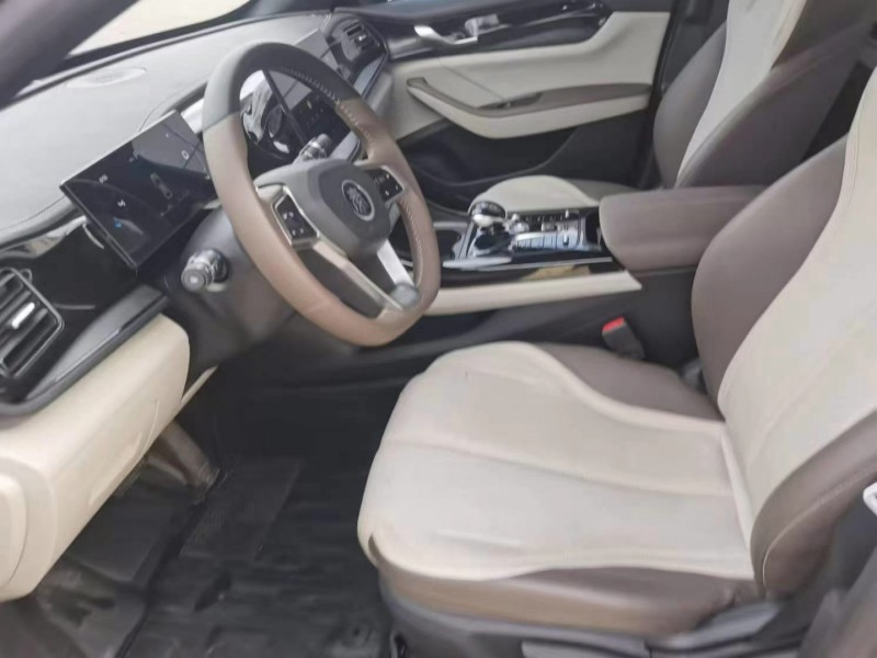 保定23年比亚迪秦9