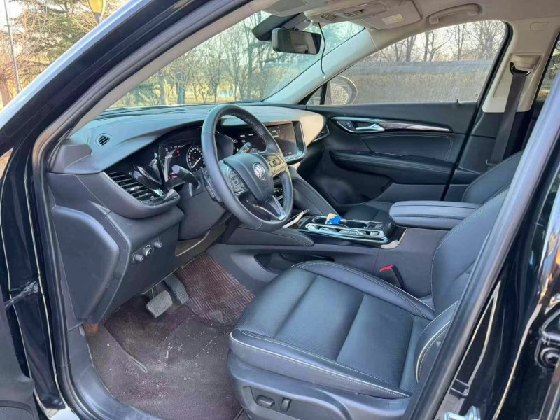 青岛23年别克昂科威5