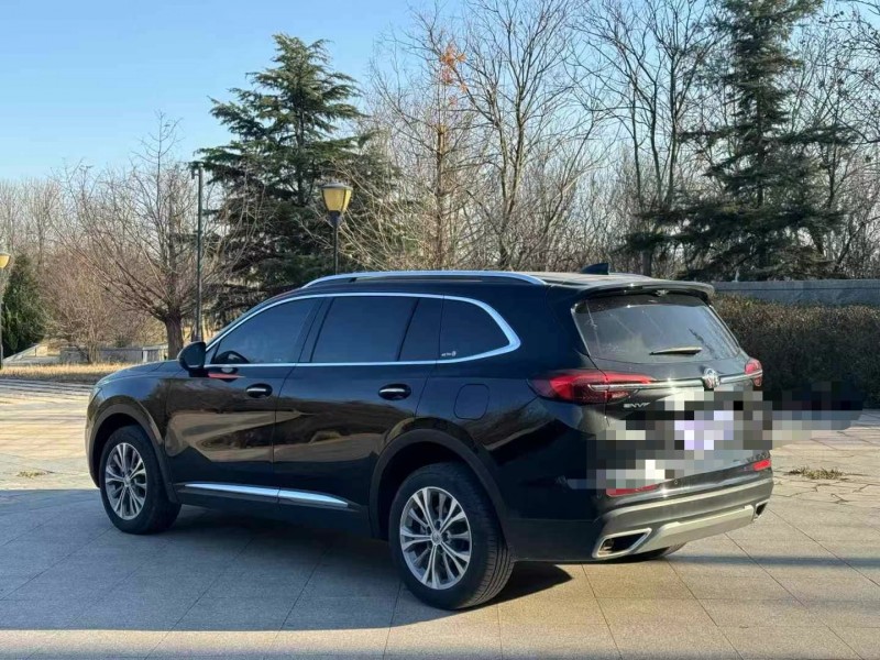 青岛23年别克昂科威8