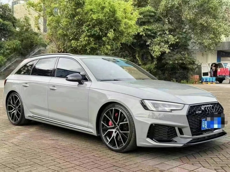 广州19年奥迪RS42