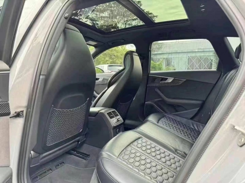 广州19年奥迪RS46