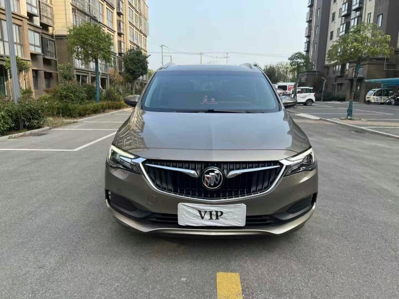 徐州21年别克GL61