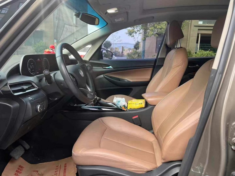 徐州21年别克GL66