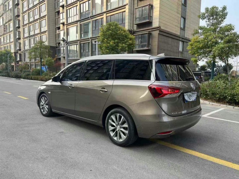 徐州21年别克GL67