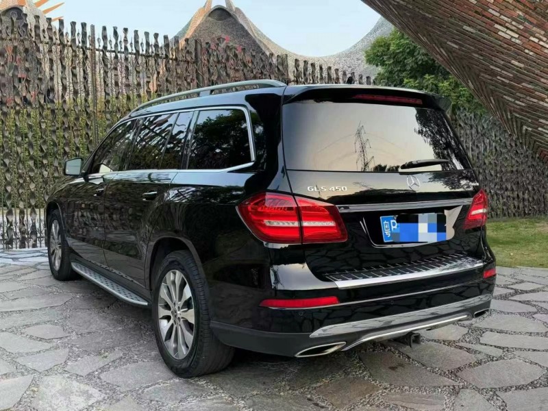 广州19年奔驰GLS7