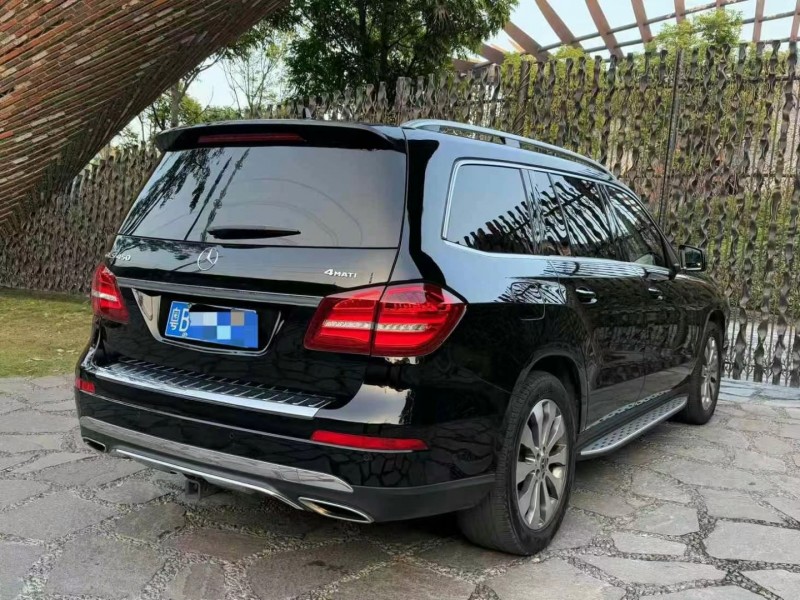 广州19年奔驰GLS8