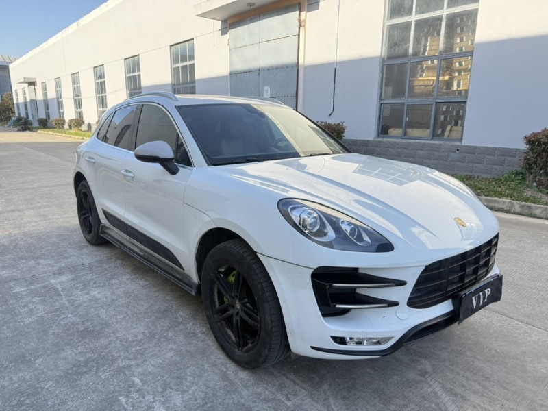 盐城17年保时捷Macan3