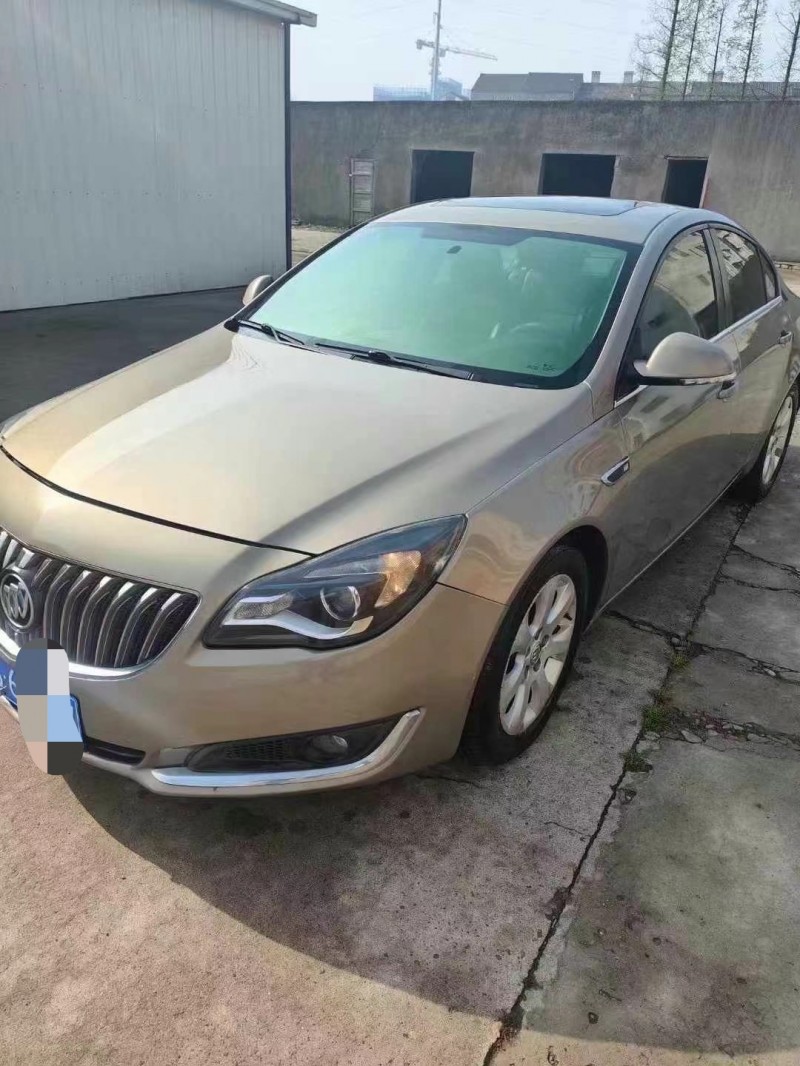 武汉15年别克君威2