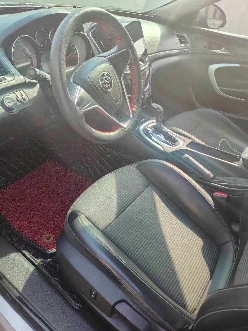 武汉15年别克君威5