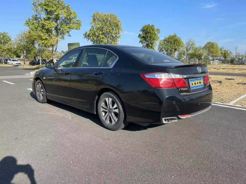 广州15年本田雅阁6