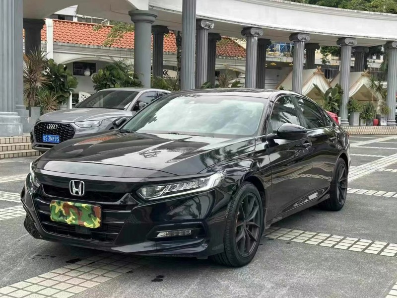 东莞19年本田雅阁5