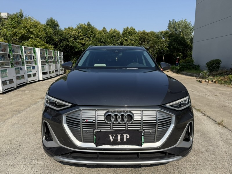 盐城23年奥迪E-tron纯电1