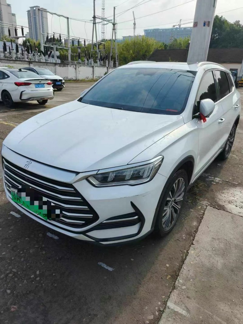 武汉23年比亚迪宋2