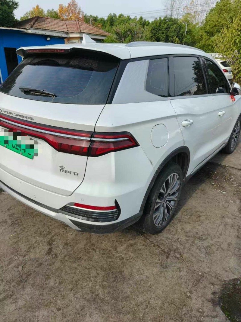 武汉23年比亚迪宋3