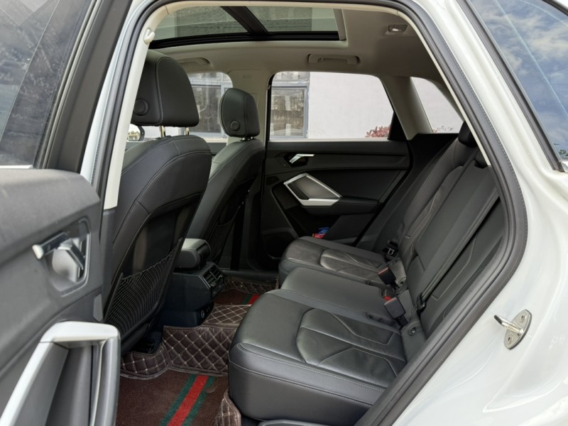 盐城20年奥迪Q34