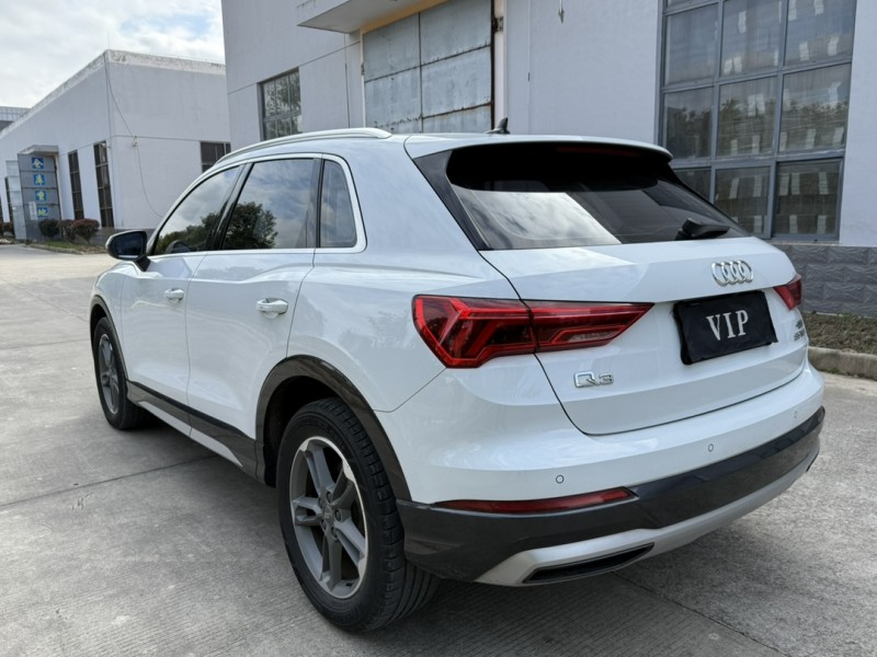 盐城20年奥迪Q39