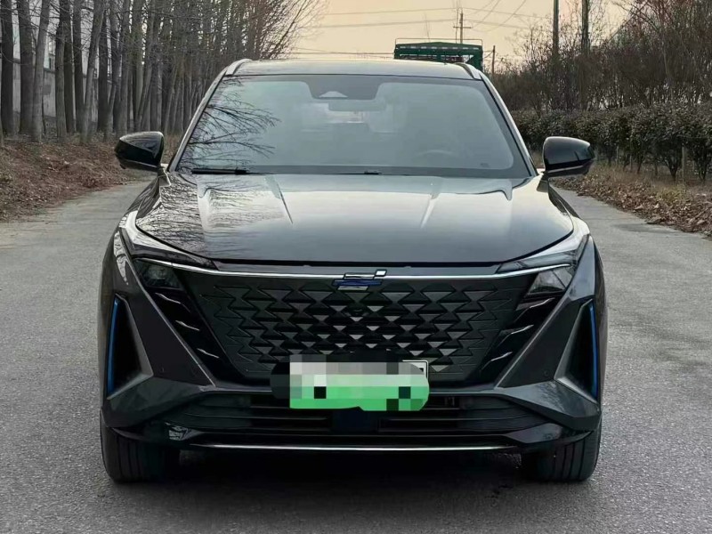 青岛23年长安汽车欧尚1