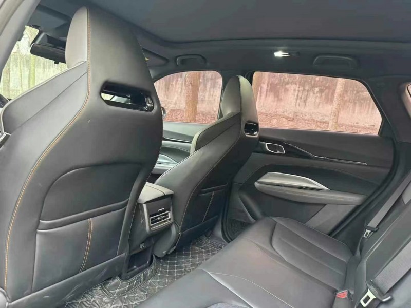 青岛23年长安汽车欧尚5