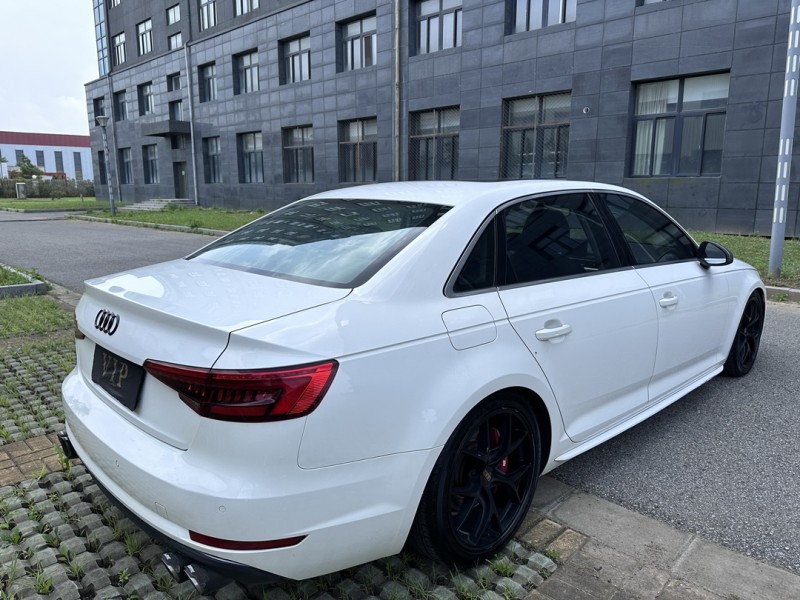 盐城17年奥迪A4L9