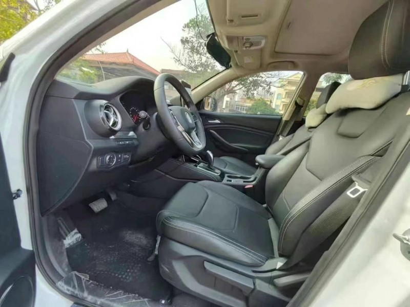 佛山20年比亚迪宋4