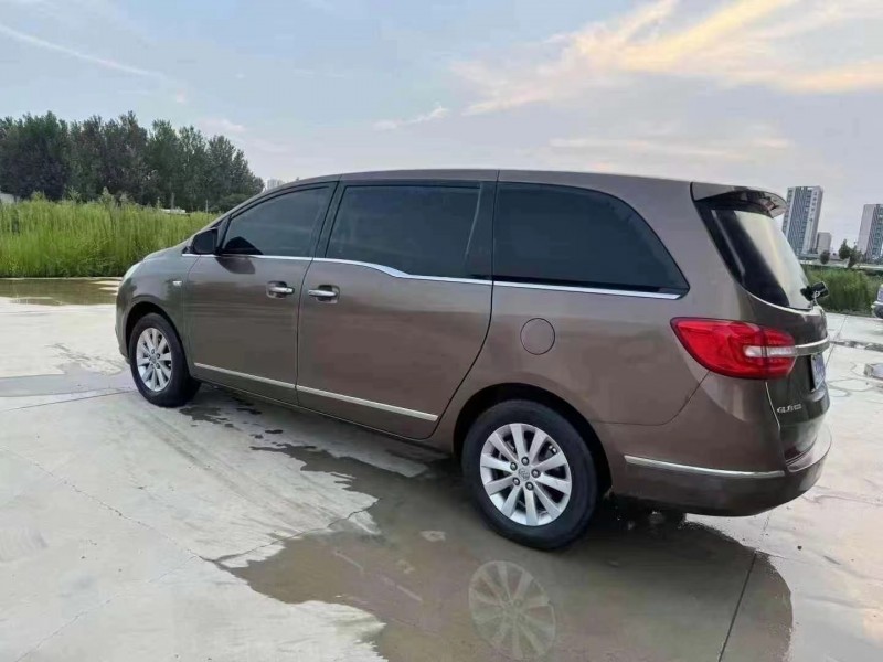 济宁20年别克GL87