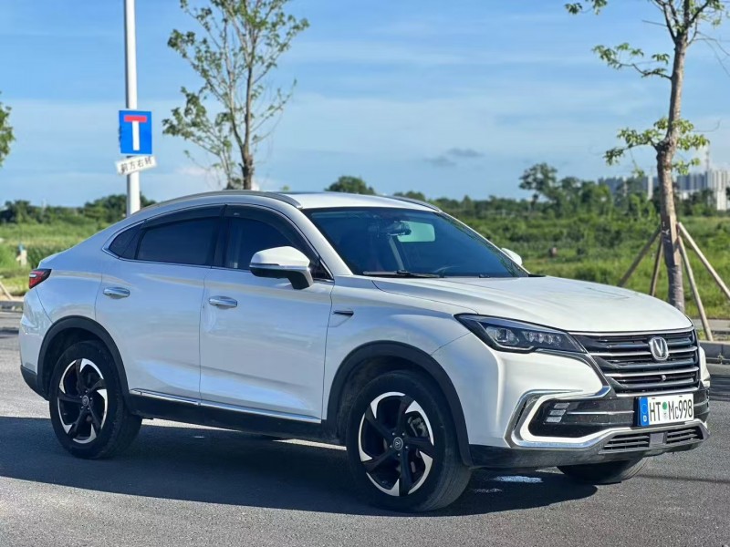 汕头19年长安汽车CS852