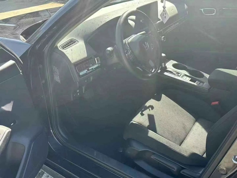 邵阳23年本田型格6