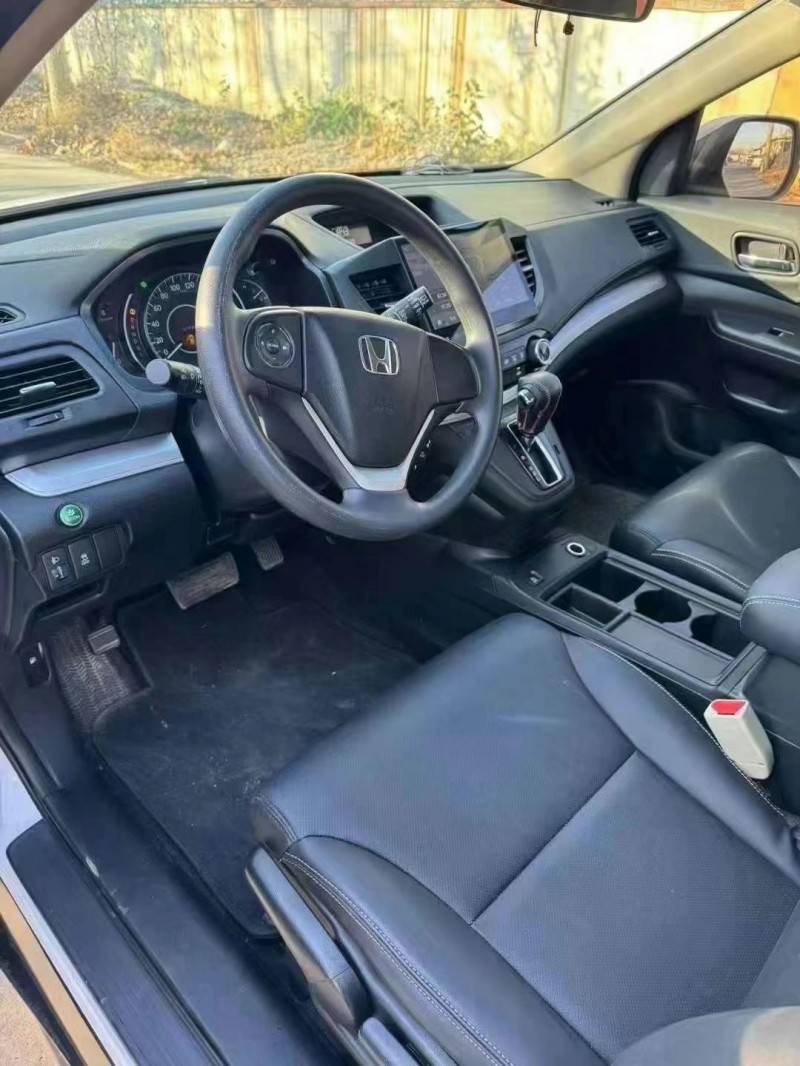 济宁17年本田CRV2