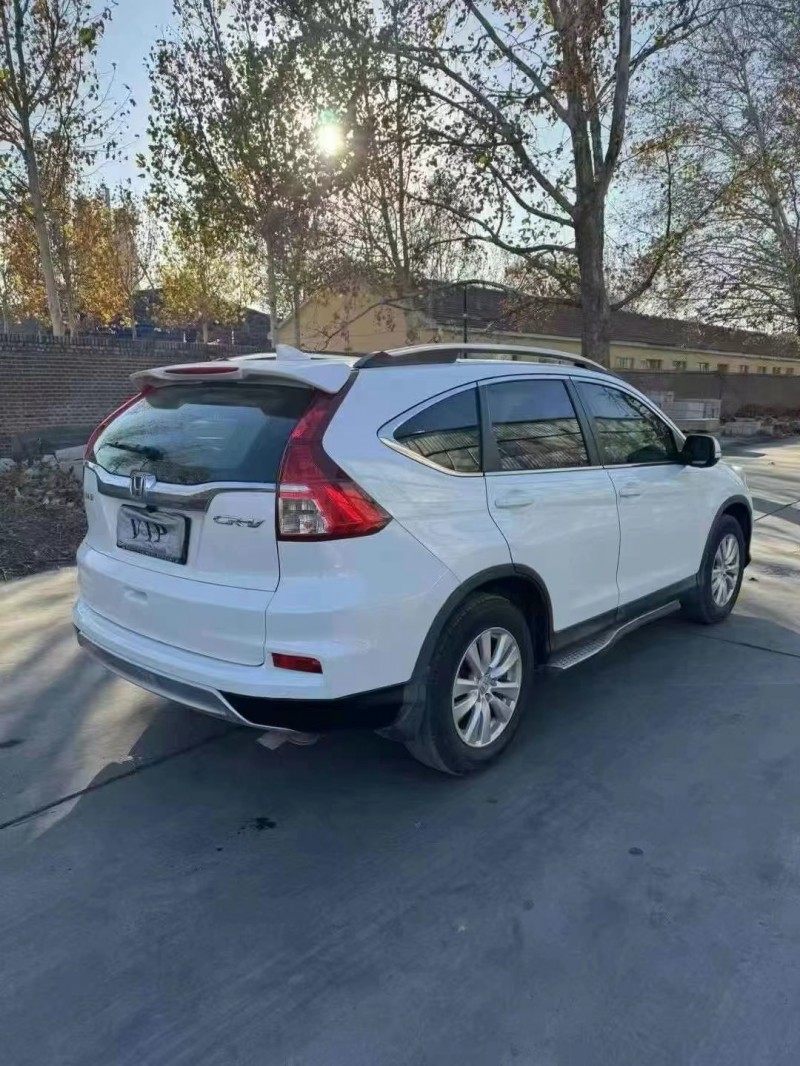 济宁17年本田CRV9