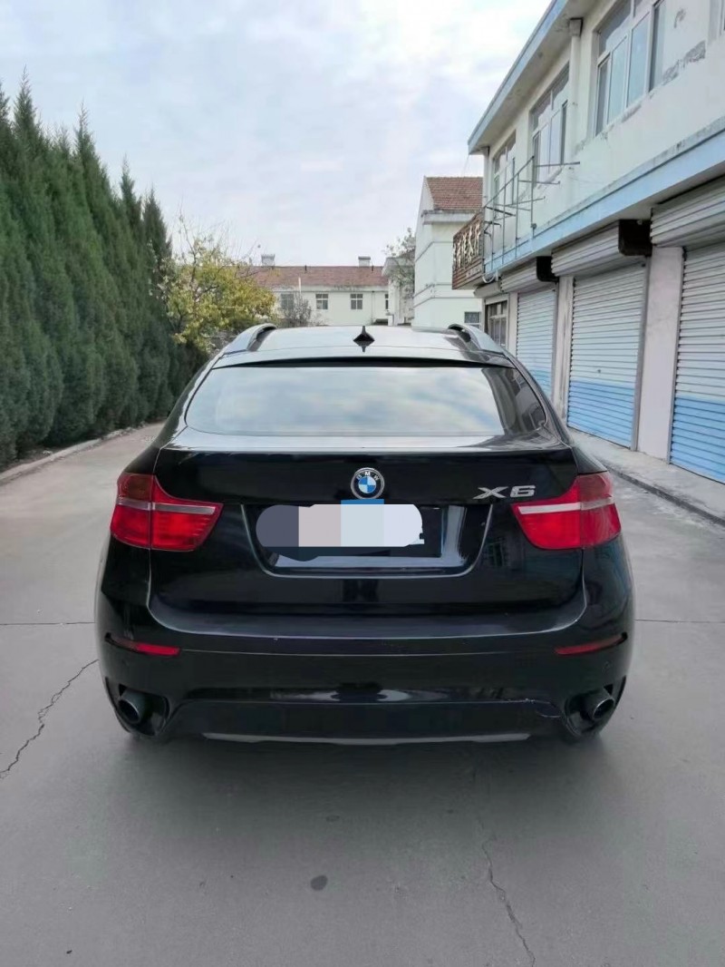 济宁12年宝马X62
