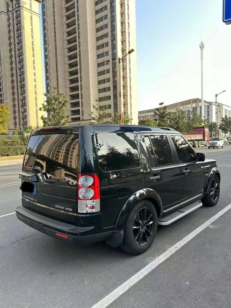 济宁13年路虎发现7