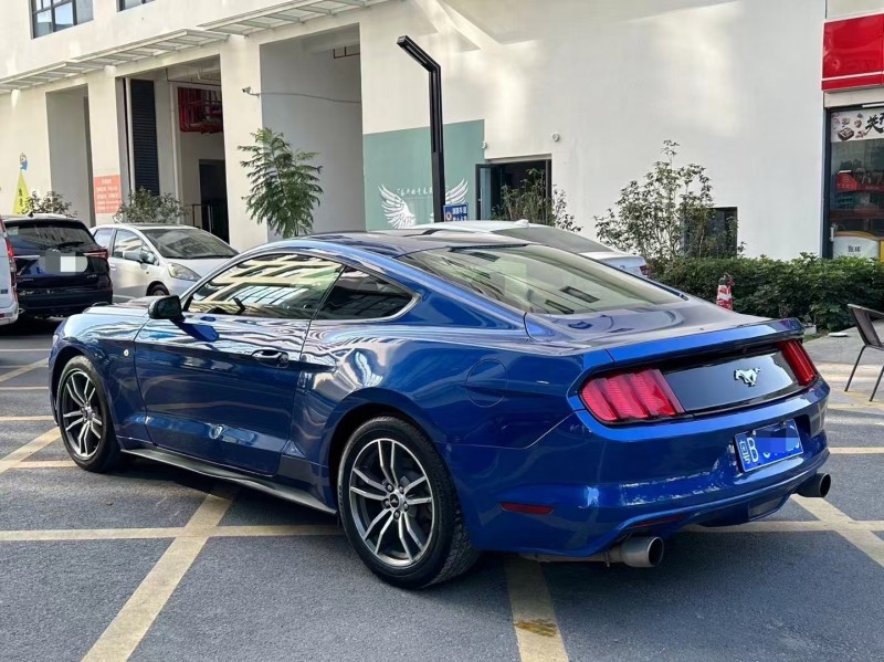 深圳17年福特野马7