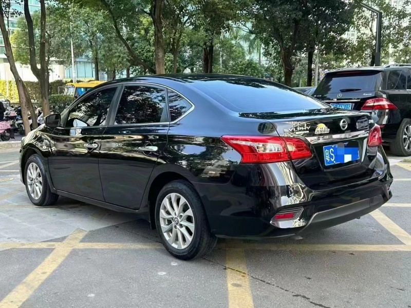 深圳22年日產軒逸7