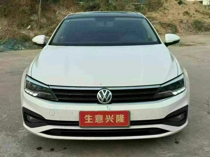 济宁20年大众凌渡1