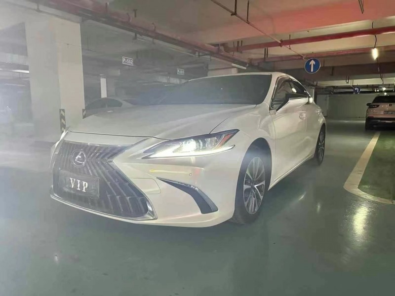 邵阳23年雷克萨斯ES4