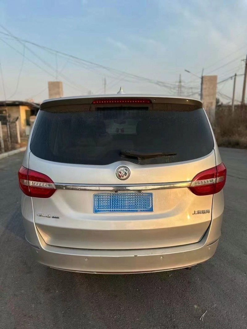 济宁15年别克GL86