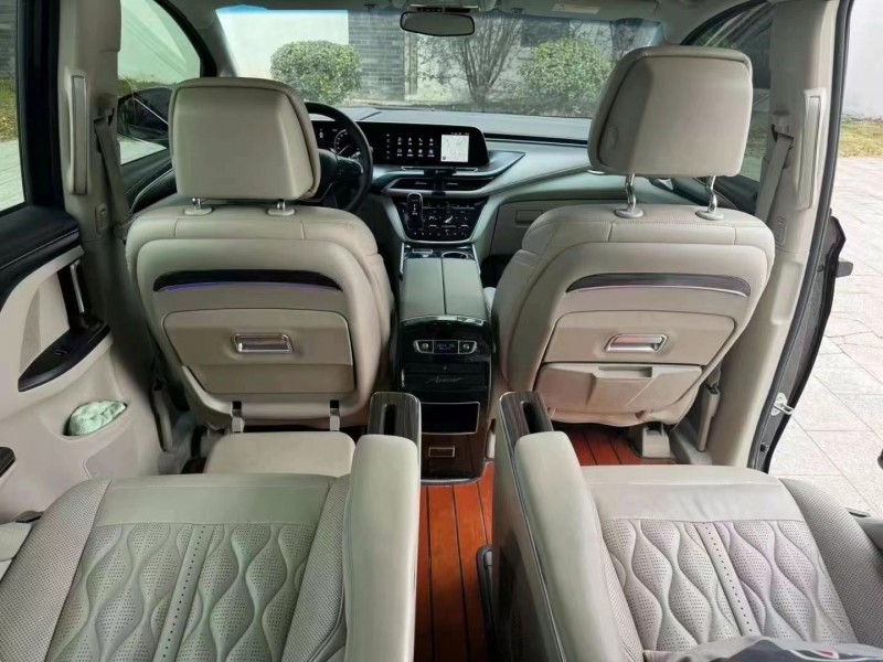 济宁21年别克GL87