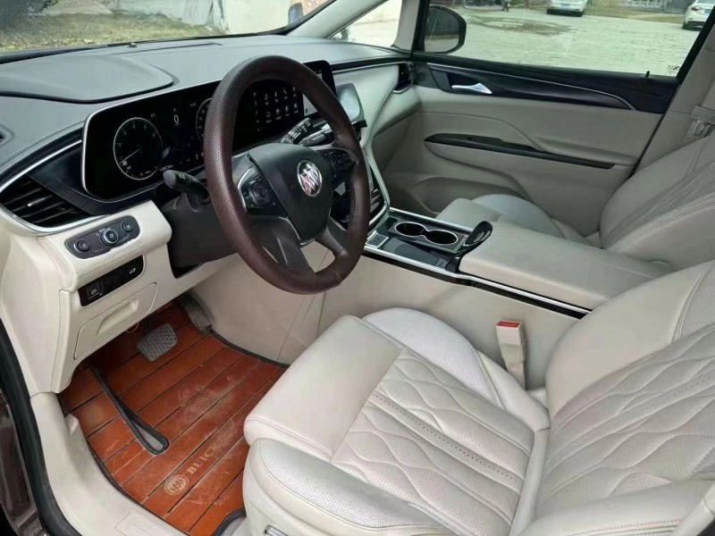 济宁21年别克GL88