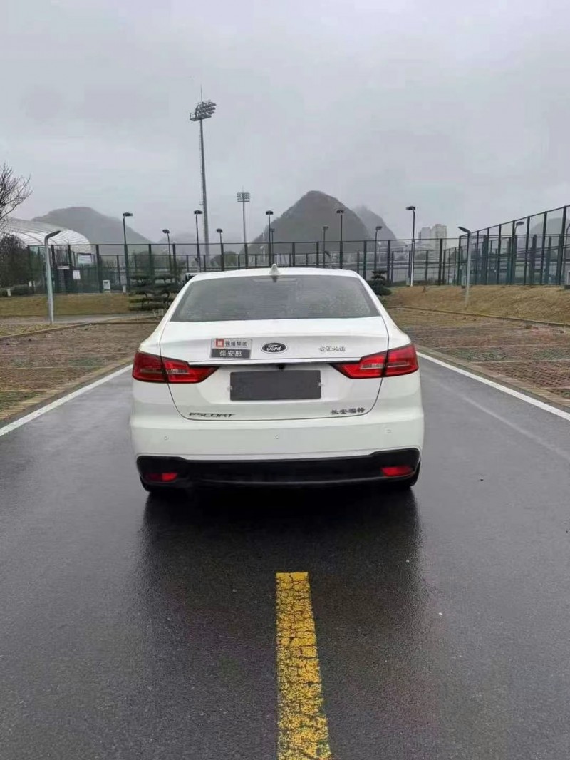 济宁20年福特福睿斯3