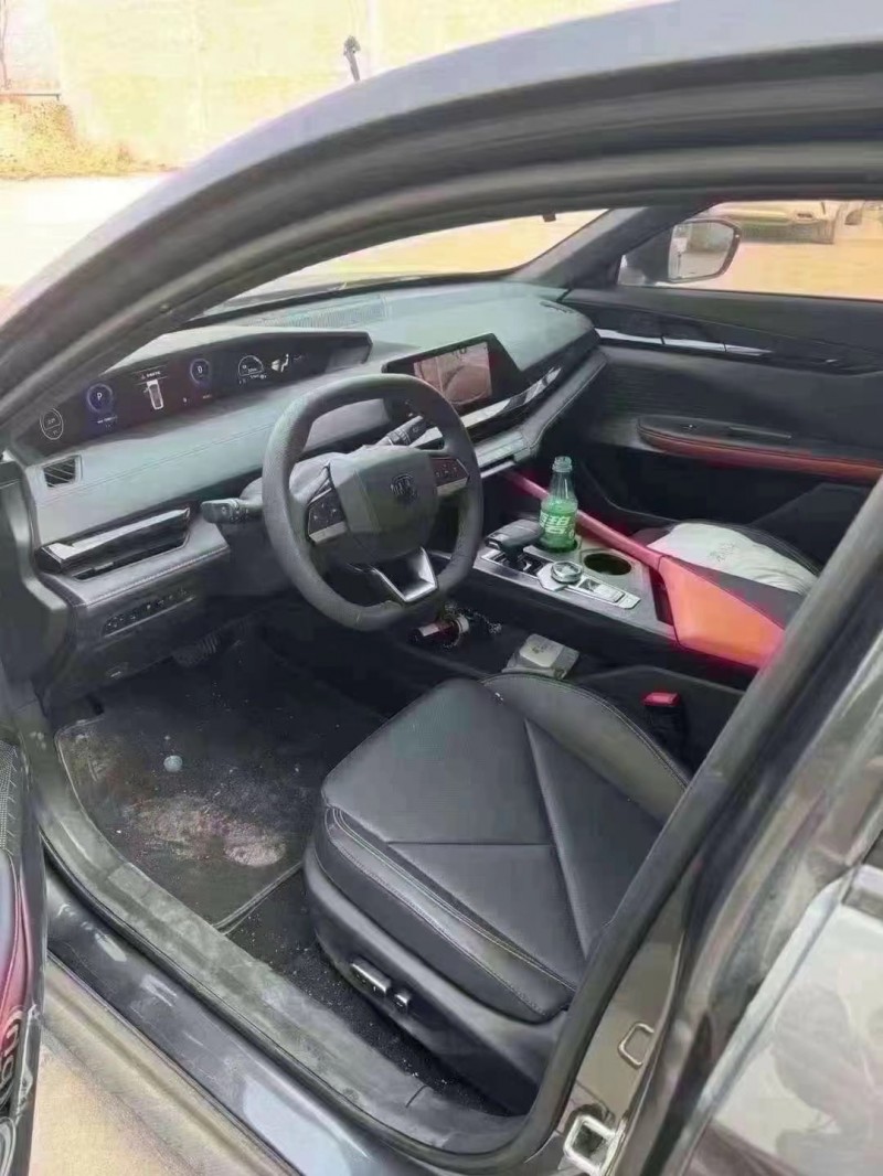 菏泽23年长安汽车UNI-V4