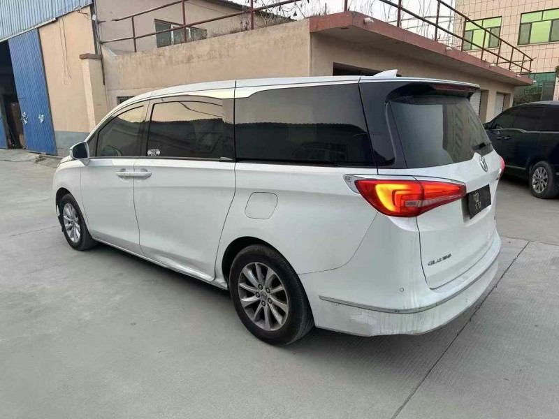 菏泽17年别克GL85